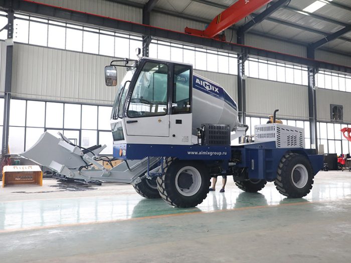 Self Loading Concrete Mixer With Low Price
