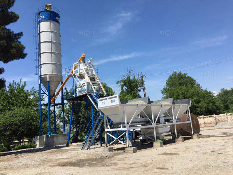 AJY-50 mobile concrete mixing plant