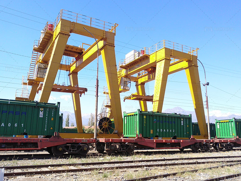 Large Gantry Cranes
