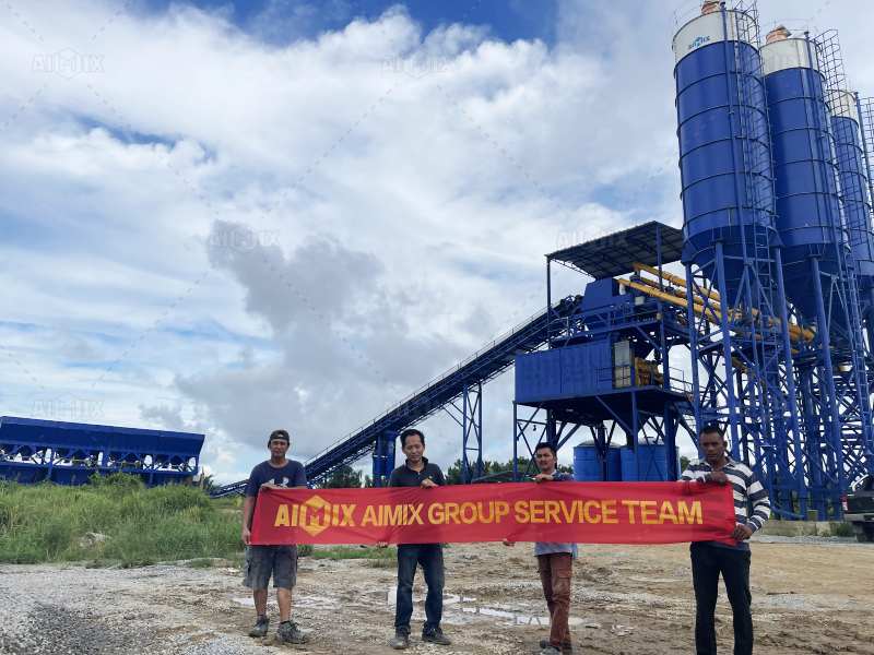 Concrete batching stationary plant